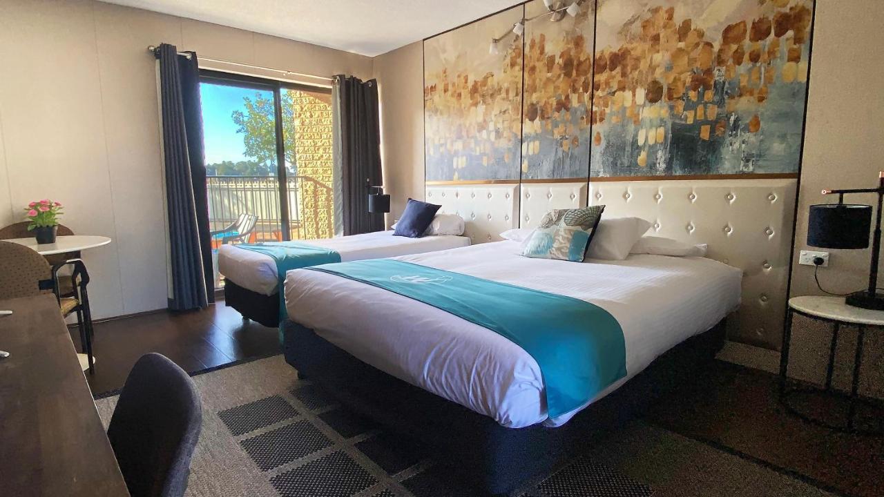 Mariners On The Waterfront Motel Batemans Bay Exterior photo