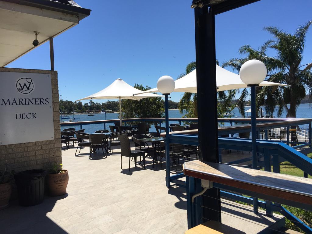 Mariners On The Waterfront Motel Batemans Bay Exterior photo