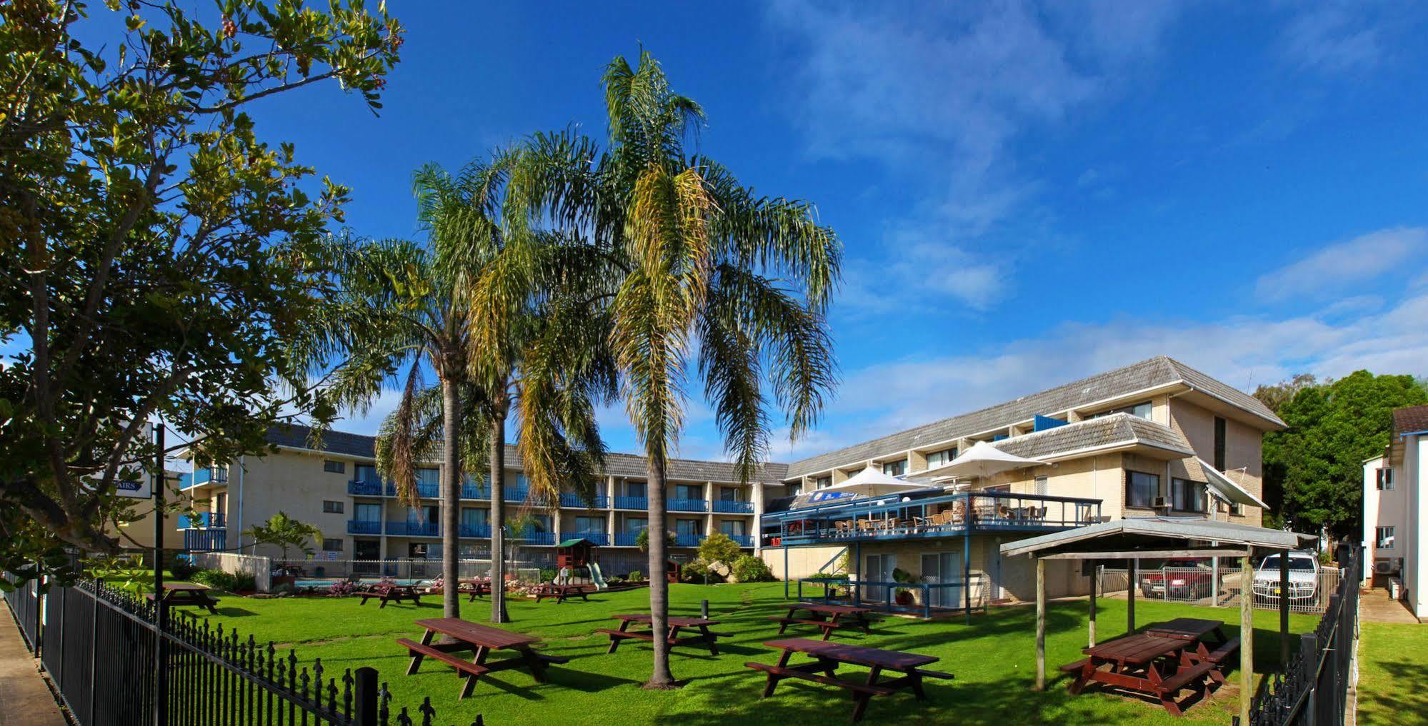 Mariners On The Waterfront Motel Batemans Bay Exterior photo